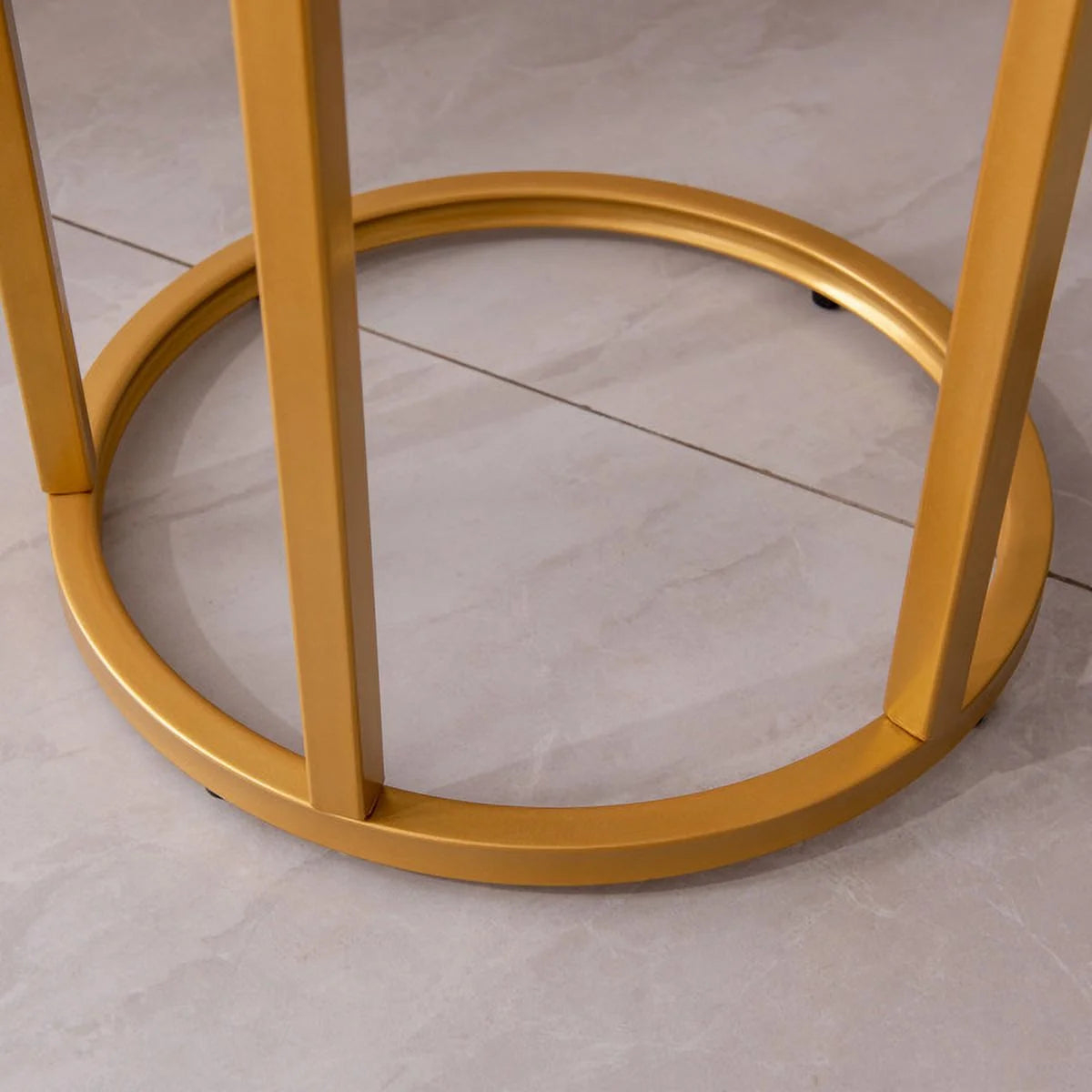 C-shaped Side Table with Metal Frame and Round Top E9035
