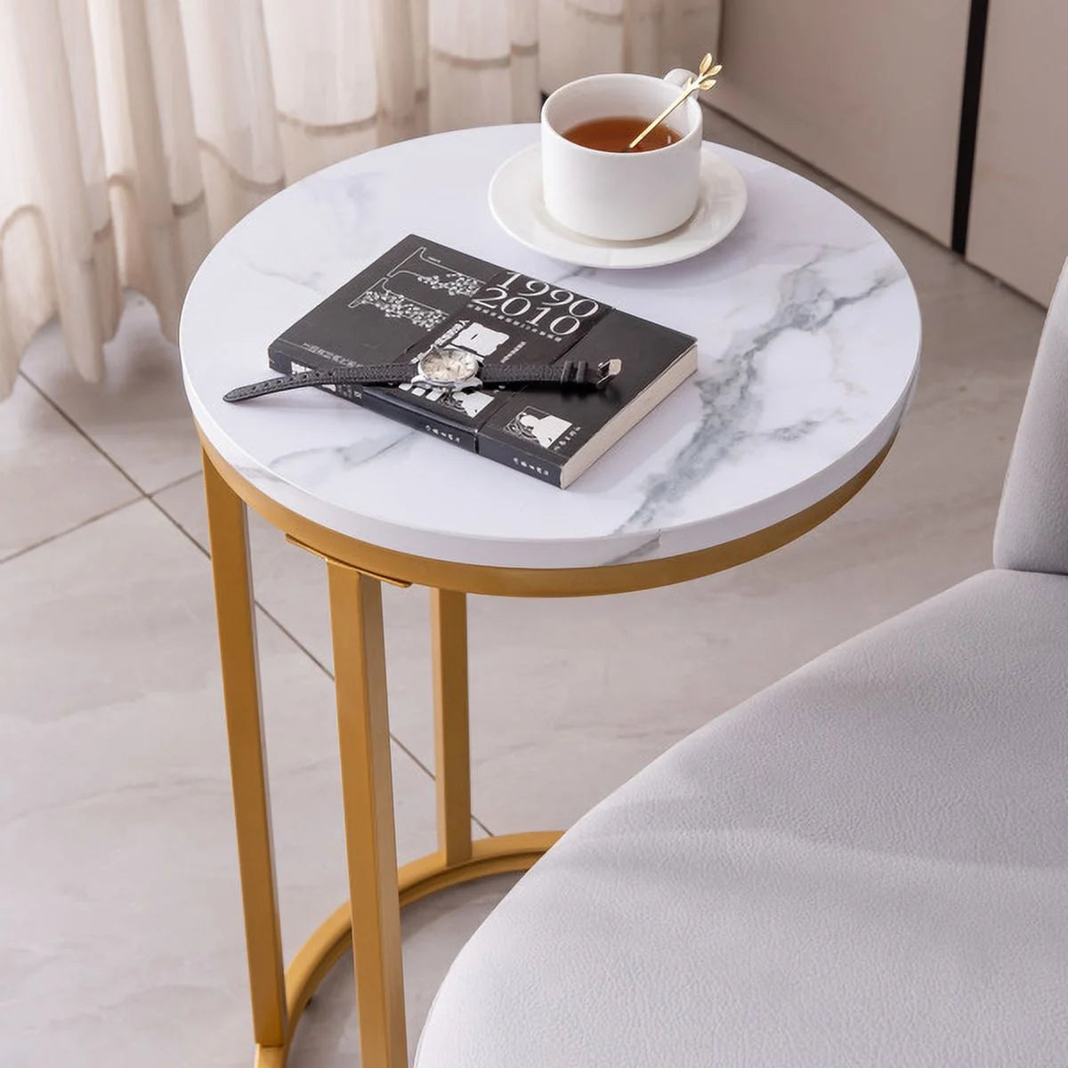 C-shaped Side Table with Metal Frame and Round Top E9035