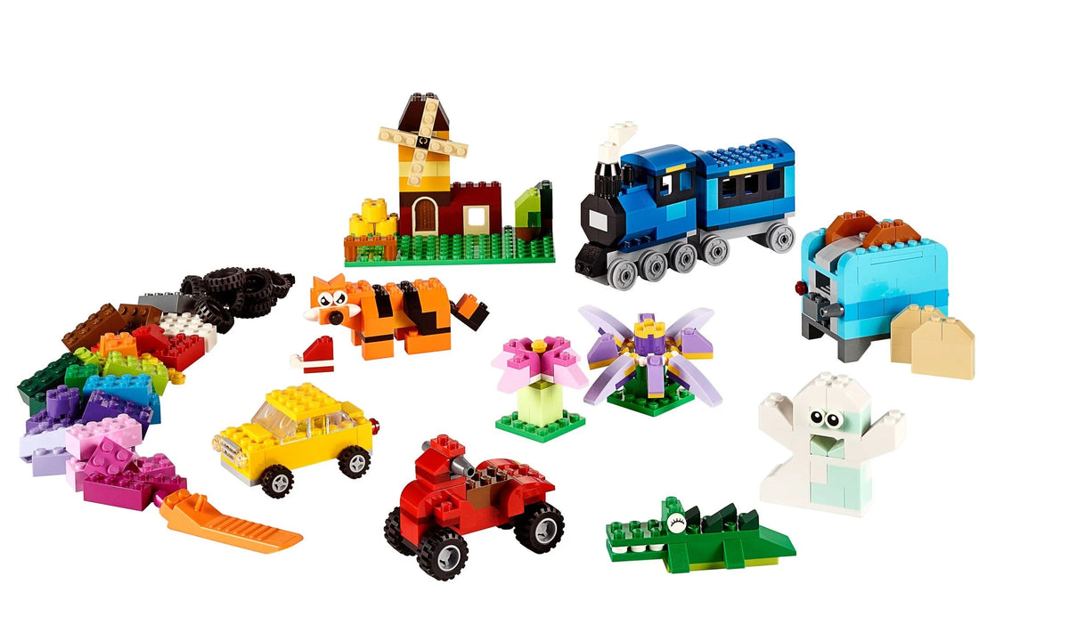 LEGO Classic Medium Creative Brick Box Building Toy Set with Storage N3050