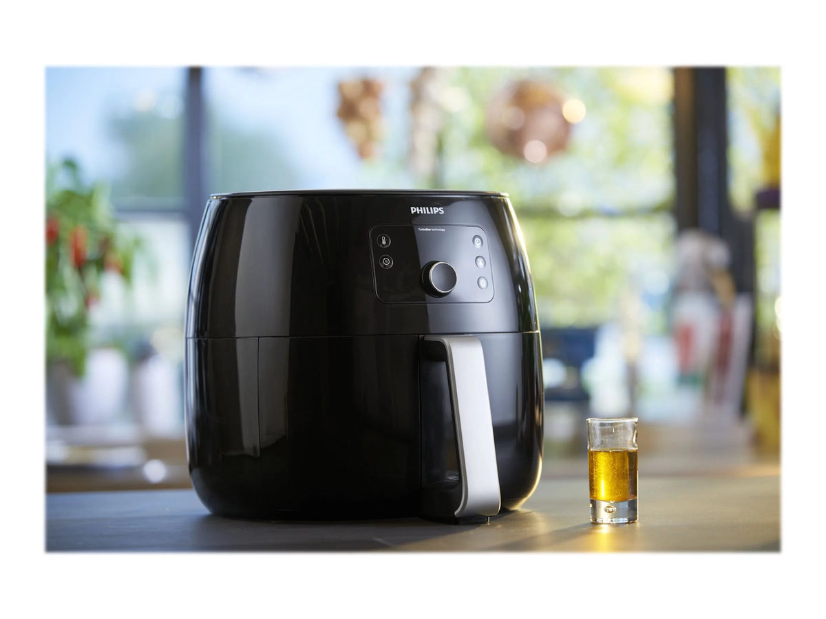 Black Hot Air Fryer 1.7 kW J311564